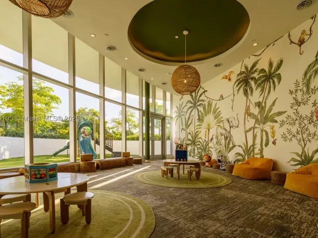 5-bedroom condo for sale in Miami - 700 NE 24th St 5401 - MondialRealty