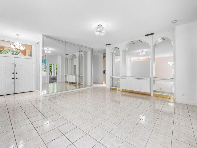 Home for sale at 1115 Gator Trail - photo 6680789