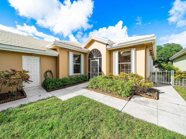 Home for sale at 1115 Gator Trail - photo 6680795