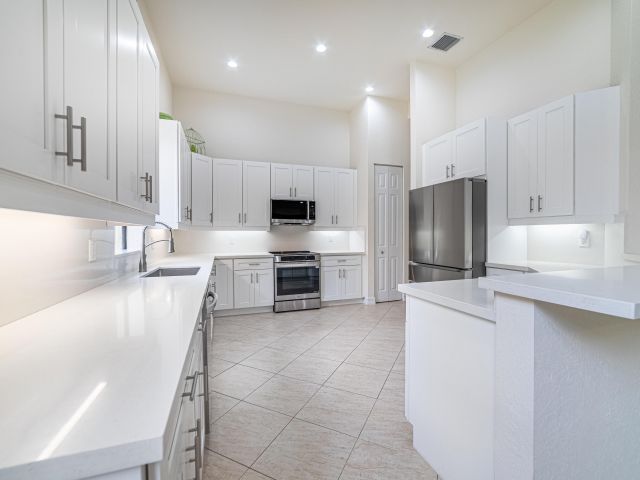 Home for sale at 9720 Isles Cay Drive - photo 6682096