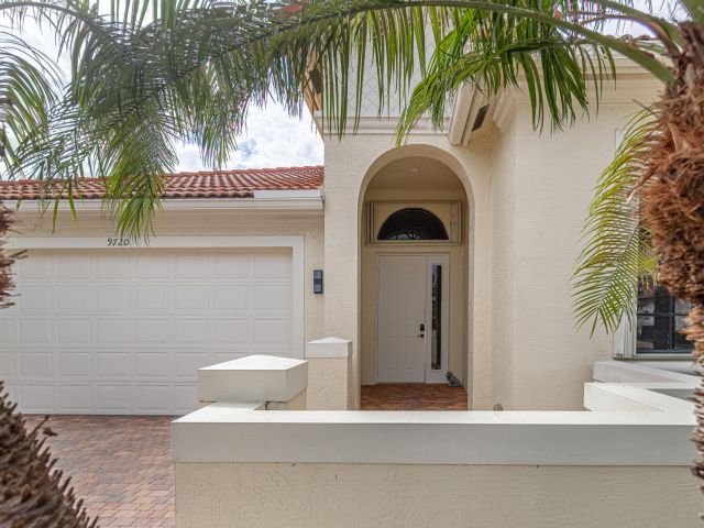 Home for sale at 9720 Isles Cay Drive - photo 6682105