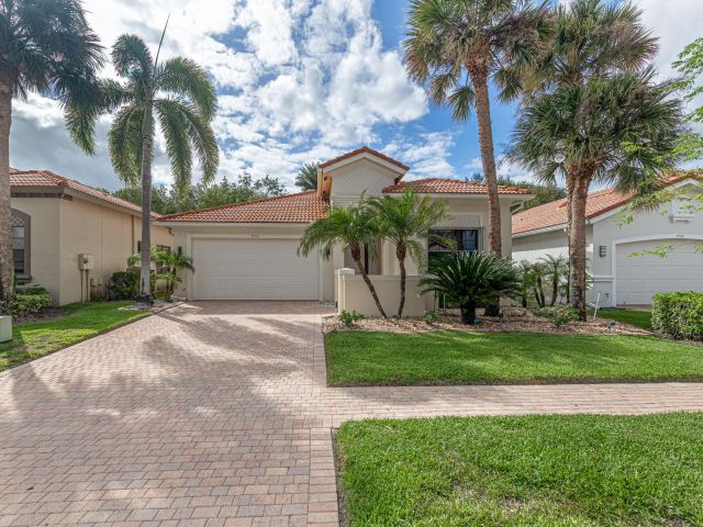 Home for sale at 9720 Isles Cay Drive - photo 6682107