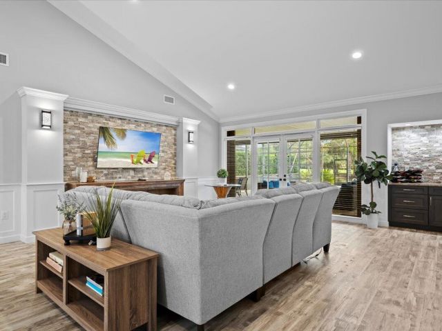 Home for sale at 1810 Gulfstream Way - photo 6680736