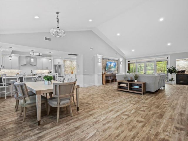 Home for sale at 1810 Gulfstream Way - photo 6680745