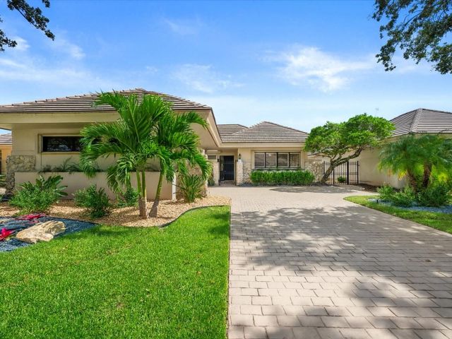 Home for sale at 1810 Gulfstream Way - photo 6680748