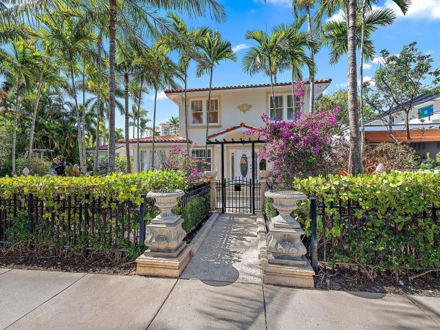 Home for sale at 228 9th Street - photo 6680757