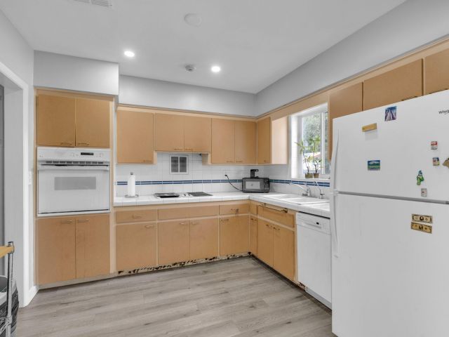 Home for sale at 3301 SW 20th Court - photo 6702146