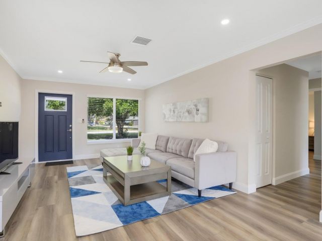 Home for rent at 510 Kingbird Circle - photo 6680934