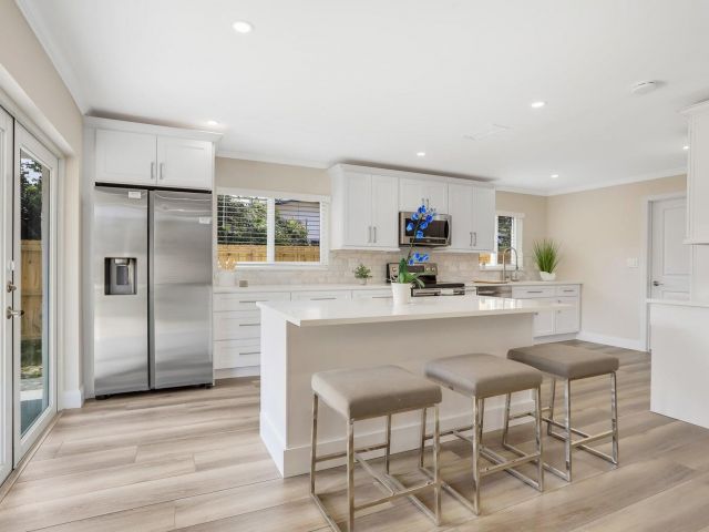 Home for rent at 510 Kingbird Circle - photo 6680940