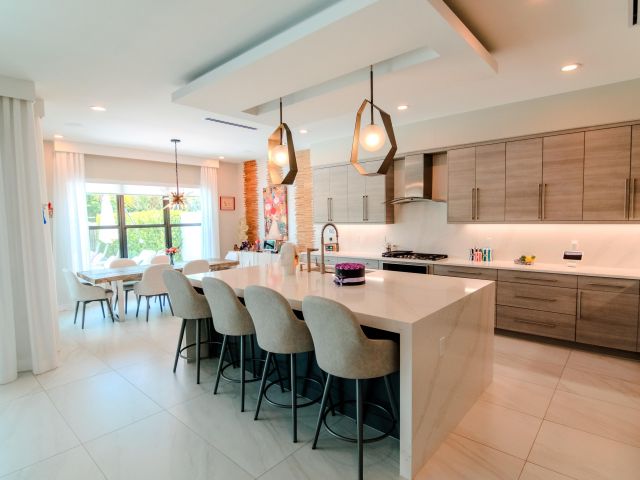 Home for rent at 8305 Fishhawk Falls Court - photo 6688701