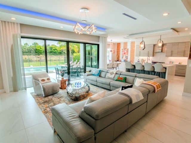 Home for rent at 8305 Fishhawk Falls Court - photo 6688703