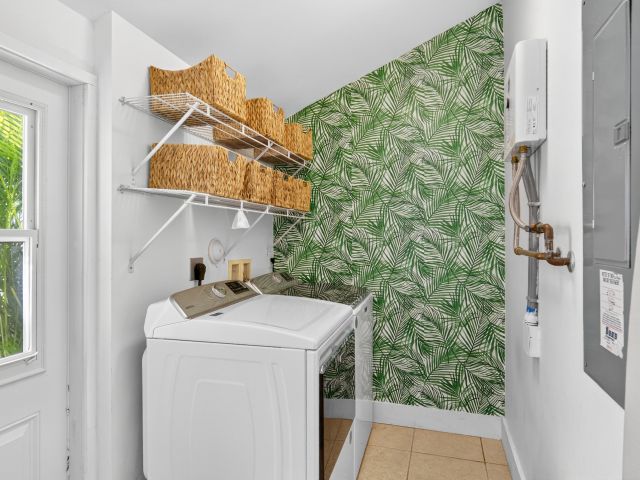 Home for sale at 302 Wildermere Road - photo 6725258