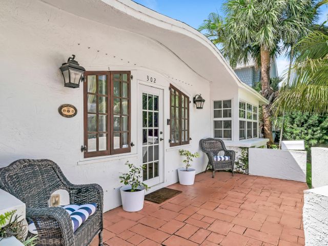 Home for sale at 302 Wildermere Road - photo 6725272