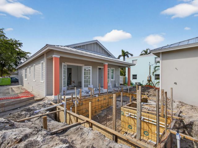 Home for sale at 1017 Ardmore Road - photo 6682390