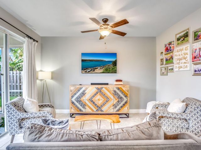 Home for sale at 9760 Vineyard Court - photo 6698976