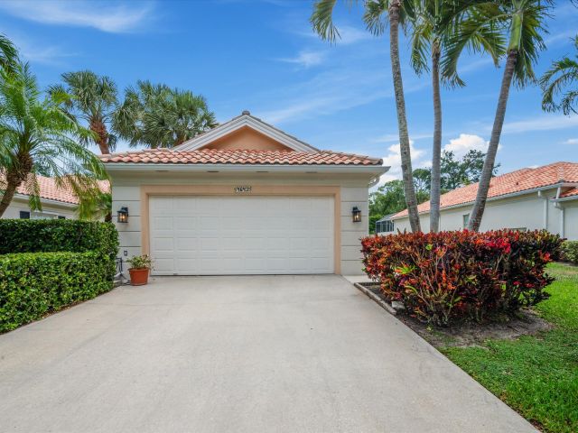 Home for sale at 4643 Hammock Circle - photo 6681694