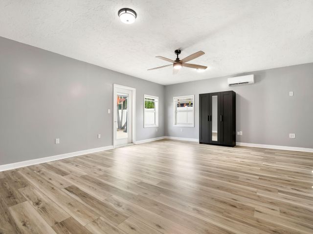 Home for rent at 1571 SW 13th Drive - photo 6688441