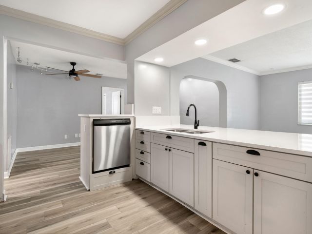 Home for rent at 1571 SW 13th Drive - photo 6688442