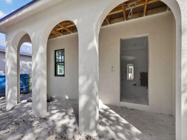 Home for sale at 1013 Ardmore Road - photo 6685125