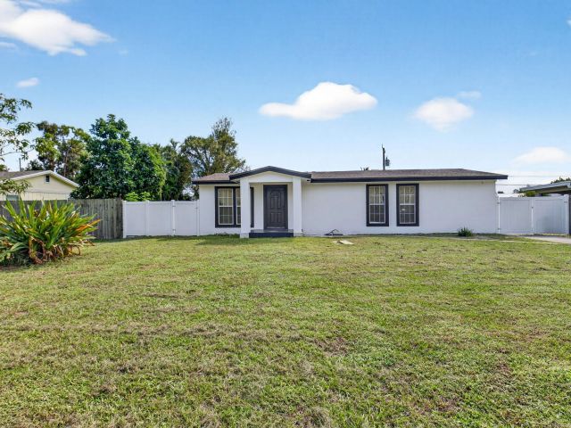 Home for sale at 5196 Palm Ridge Boulevard - photo 6707783