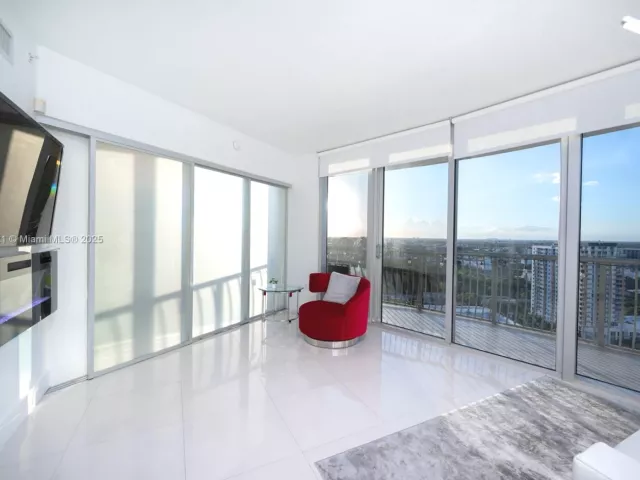 Apartment for sale  Unit #2615 - photo 6685570