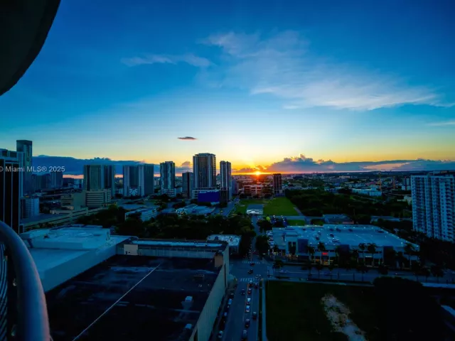 Apartment for sale  Unit #2615 - photo 6685578