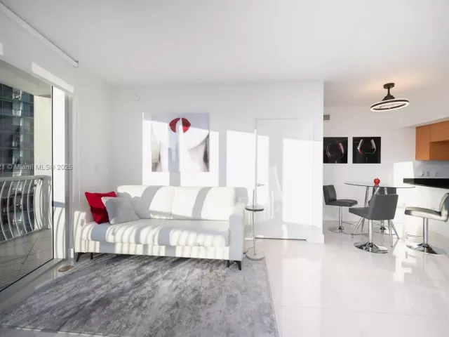 Apartment for sale  Unit #2615 - photo 6685568