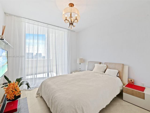 Apartment for rent  Unit #702 - photo 6685798