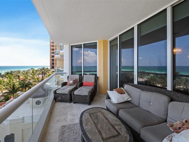 Apartment for rent  Unit #702 - photo 6685810