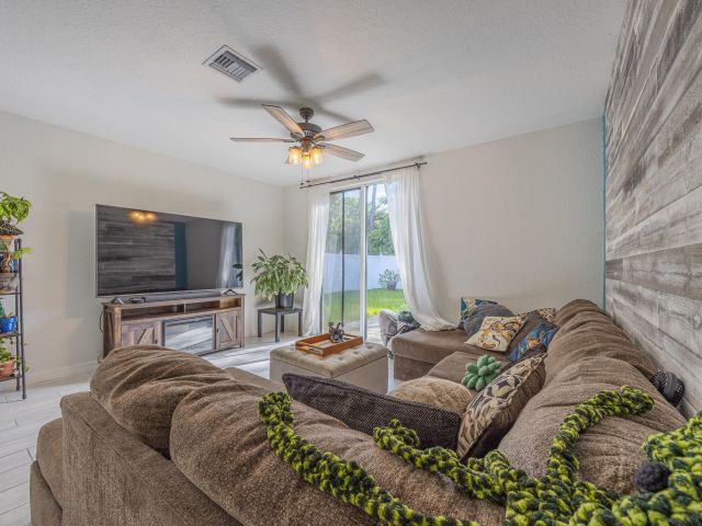 Home for rent at 2460 Timber Forest Drive - photo 6685144