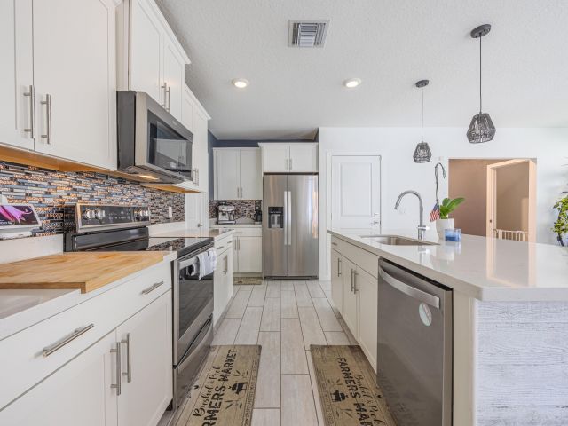 Home for rent at 2460 Timber Forest Drive - photo 6685147