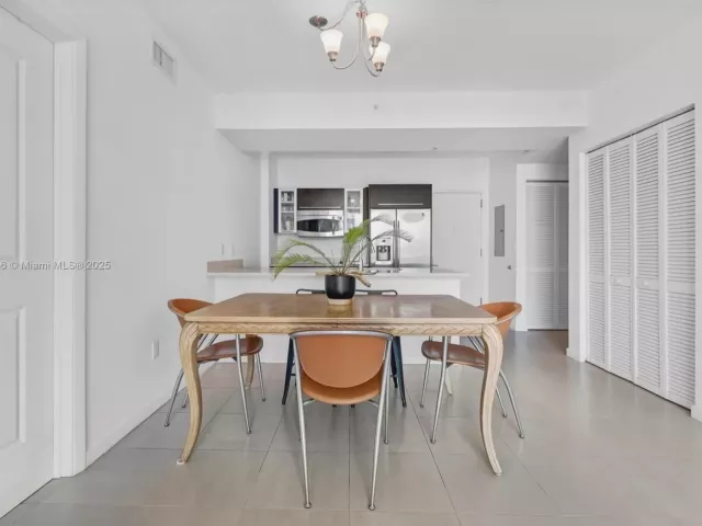 Apartment for sale  Unit #812 - photo 6701562