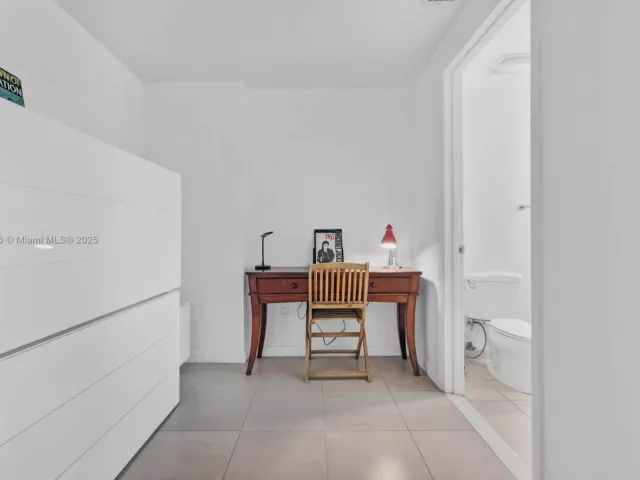 Apartment for sale  Unit #812 - photo 6701553