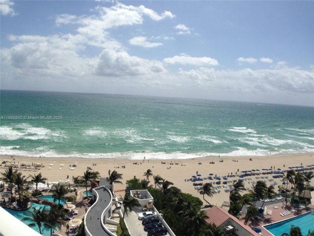 condo for sale in Sunny Isles Beach - 18001 Collins Ave 1407 - MondialRealty