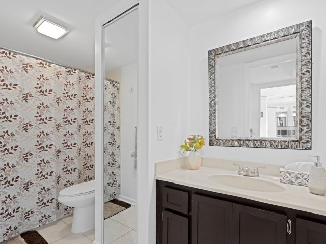 Home for rent at 3904 39th Way - photo 6685173