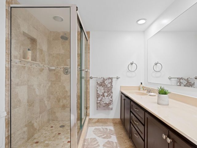 Home for rent at 3904 39th Way - photo 6685178