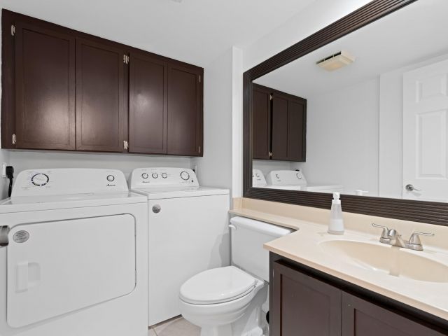 Home for rent at 3904 39th Way - photo 6685181