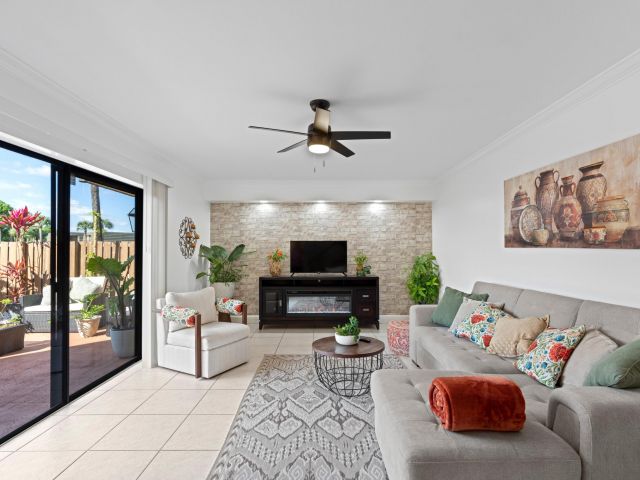 Home for rent at 3904 39th Way - photo 6685183