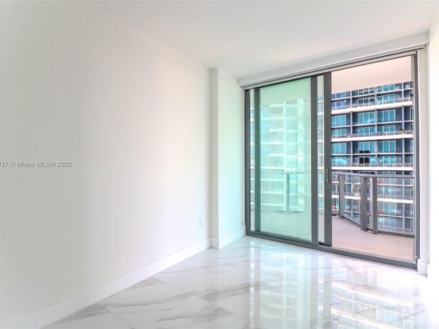 Apartment for rent  Unit #2706 - photo 6686527