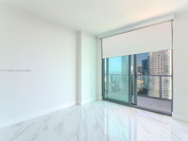 Apartment for rent  Unit #2706 - photo 6686541