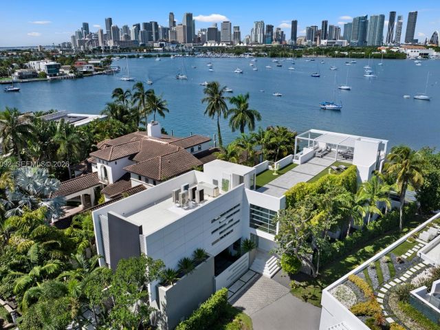 Home for sale at 440 S Hibiscus Dr - photo 6708737