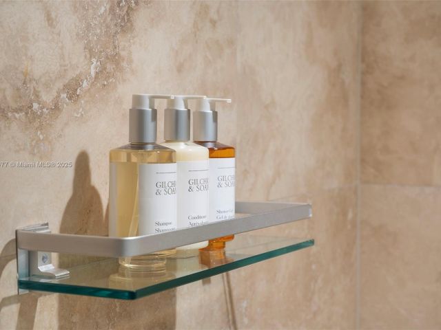 Apartment for rent  Unit # - photo 6686246