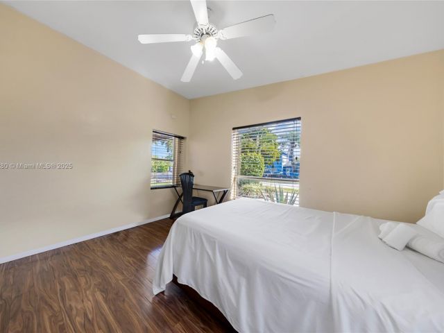 3-bedroom home for rent in Hollywood - 526 S 28th Ave 1 - MondialRealty