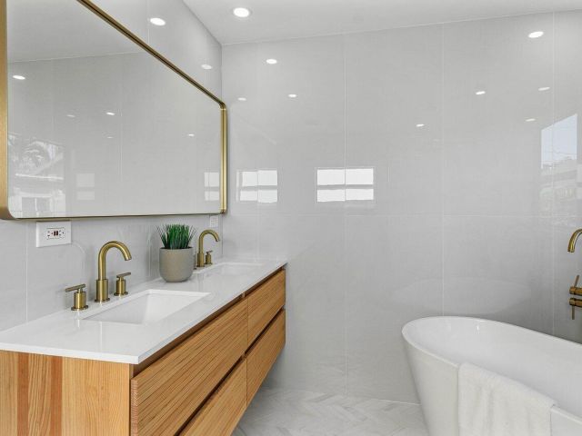 Home for sale at 1404 Florida Avenue - photo 6686038