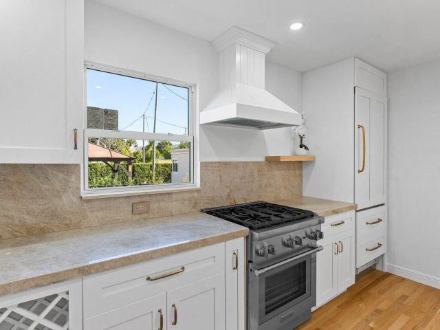 Home for sale at 1404 Florida Avenue - photo 6686040