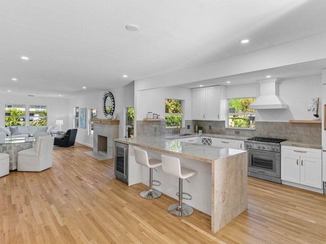 Home for sale at 1404 Florida Avenue - photo 6686053