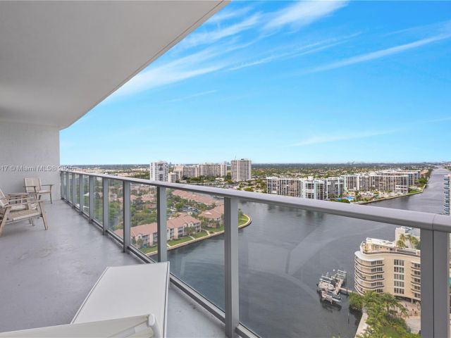 Apartment for sale  Unit #R1701 - photo 6686653