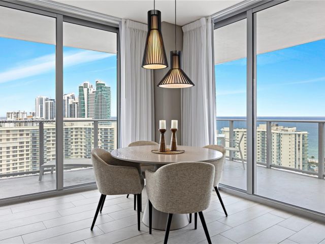 Apartment for sale  Unit #R1701 - photo 6686662