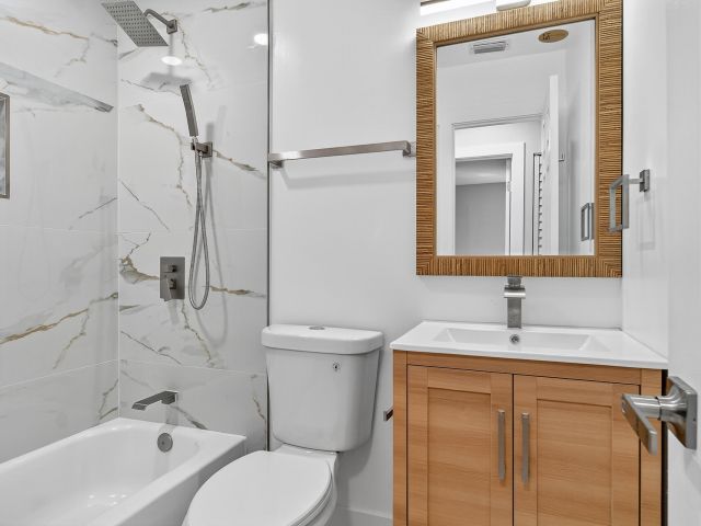 Home for sale at 4358 Palm Ave Avenue - photo 6716062