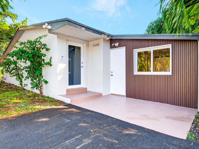 Home for sale at 4358 Palm Ave Avenue - photo 6716076